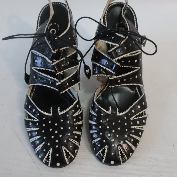 NWOB Authentic Chanel Black White Leather Mary Jane Lace Slingback Heels 38 US/8 - Picture 3 of 15